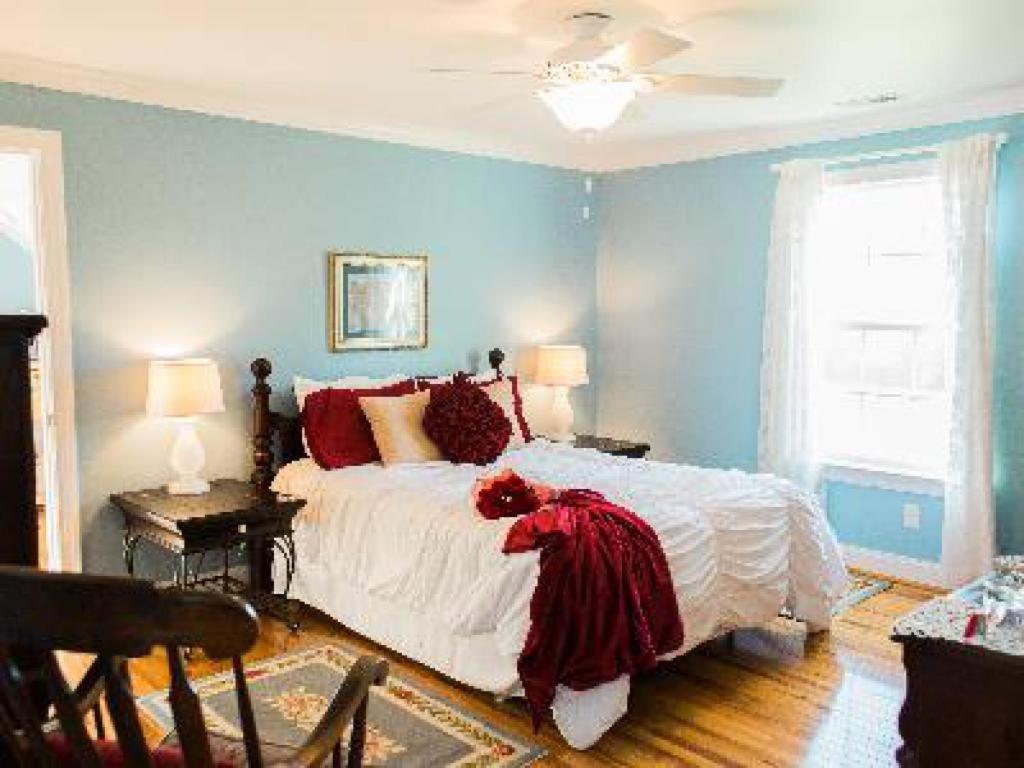 A Mighty Oak B&B Pilot Mountain Bilik gambar